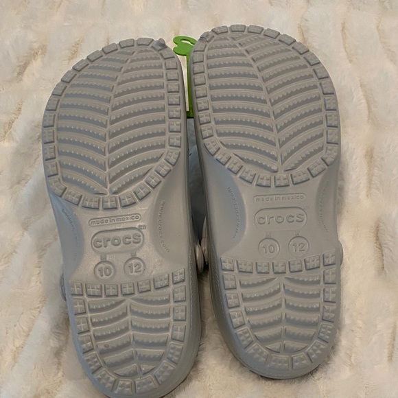 NWT- CROCS Mens size 10. Clogs - light grey - Picture 4 of 4